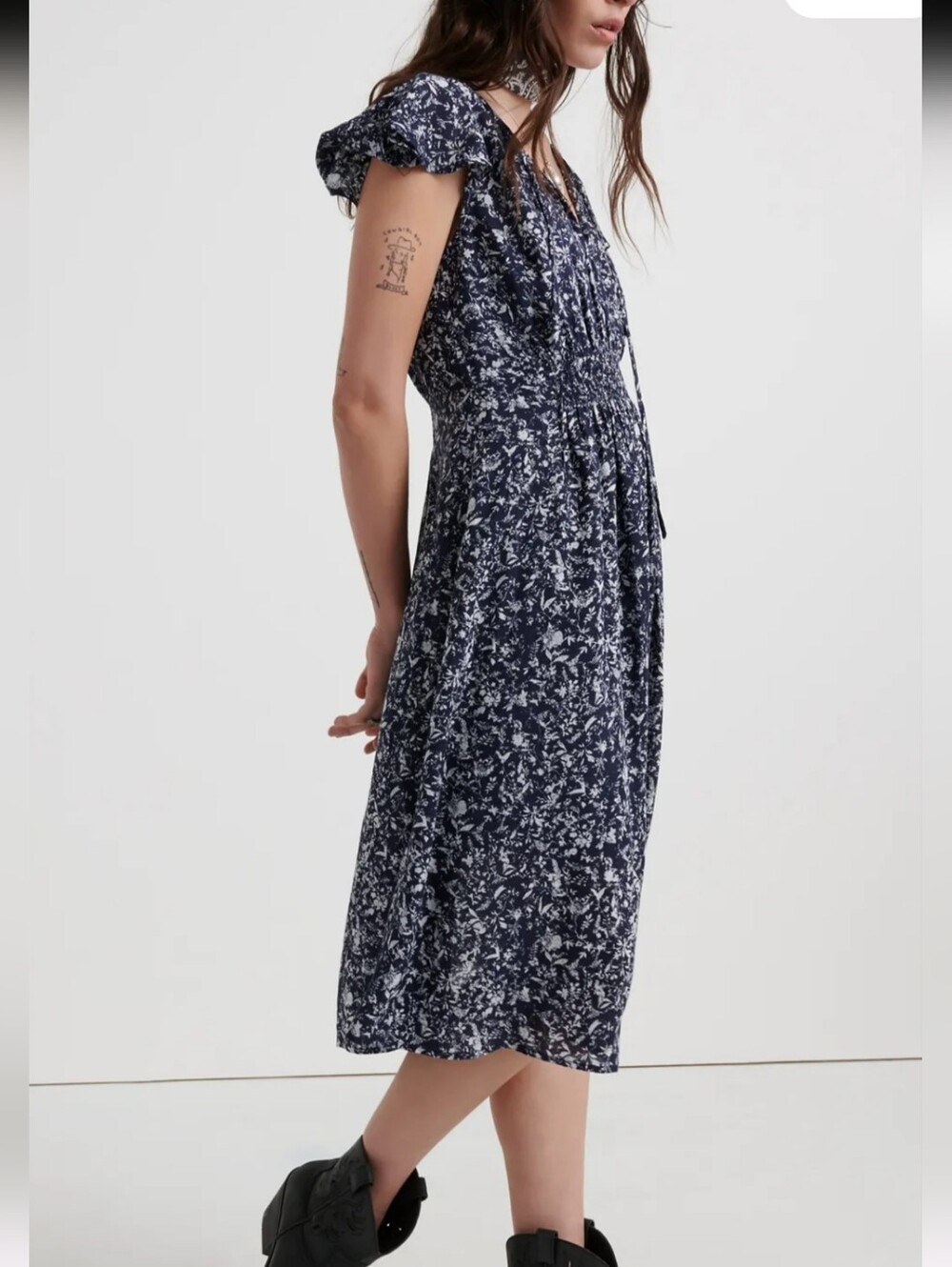 Lucky Brand Navy Floral Lightweight Flutter Sleeve Summer Dress, Size M